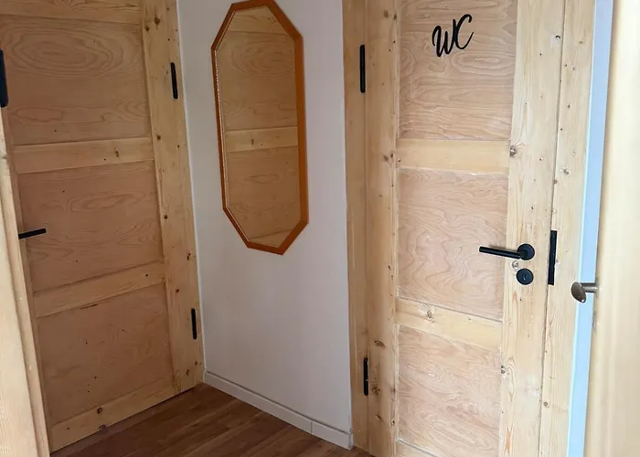 Beautiful, Renovated, Private Above Bakery Issigau